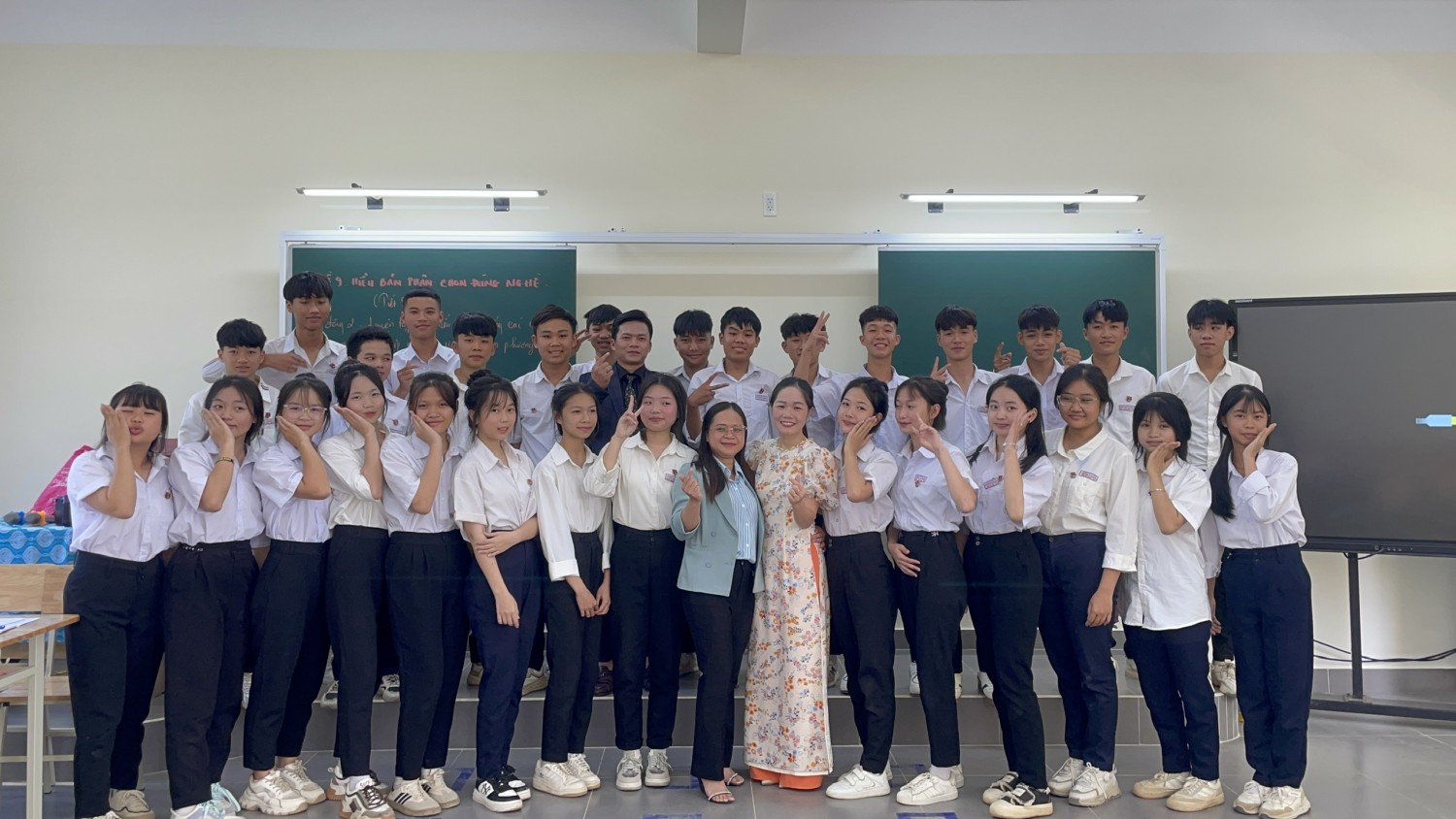 Chuyên đề HĐTNHN cấp huyện